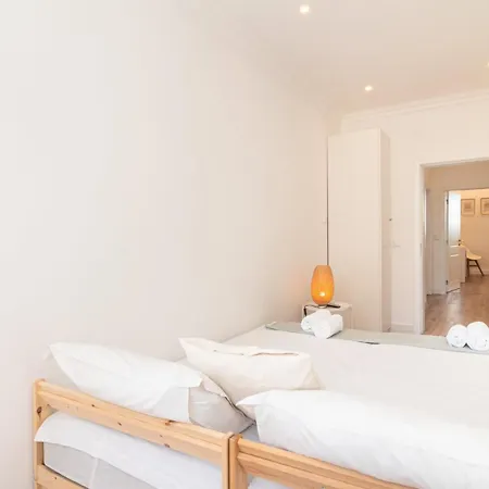 Apartmán Guestready - Priorado - Yellow Lisboa