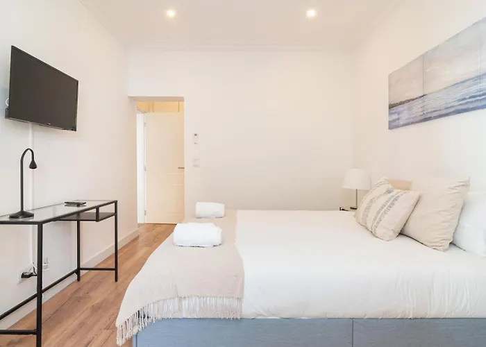 Guestready - Priorado - Yellow Apartment